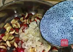 Illustration of how to make hawthorn cake 6