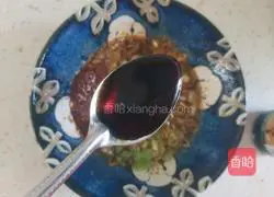 Illustration of making spicy bean curd rolls 7