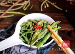 Illustration of how to make stir-fried beans 10