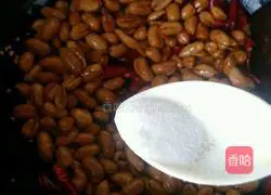 Illustration of how to make Spicy Drunkard Peanuts 8