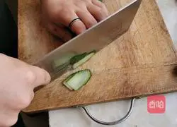 Tofu shredded with cucumber salad Practice illustration 3