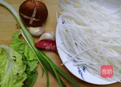 Illustration of how to make fried shredded bait 1