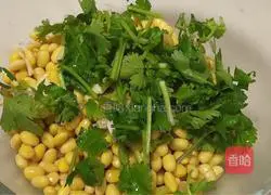 Illustration of how to make cold soybeans 4