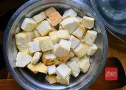 Illustration of how to cook tofu with minced meat 4