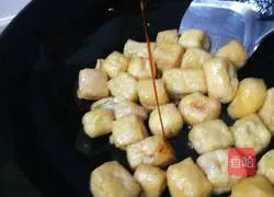 Illustration of how to make braised tofu puffs 5