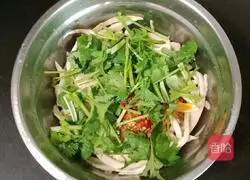 Illustration of how to make cold king oyster mushrooms 12