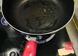 Illustration of how to make fried fungus with broccoli 7