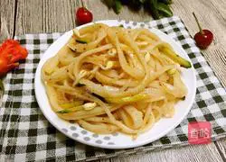 Illustration of how to make cold vermicelli noodles 9