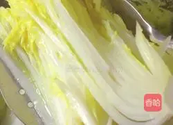 Illustration of how to make garlic vermicelli and baby cabbage 4