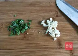 Illustration of how to make oil-consuming lettuce 3