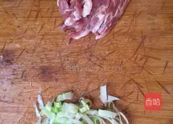 Illustration of how to make cabbage, bean sprouts, bean skin and carrots 5