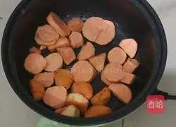 Illustration of how to make fried sweet potato slices 4