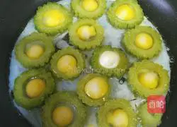 Bitter melon and quail eggs recipe 6
