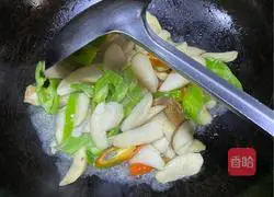 Illustration of how to stir-fry king oyster mushroom 4