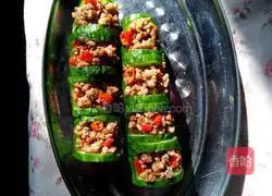 Illustration of how to announce spring with green bamboo 9