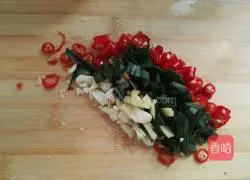 Illustration of how to make fried winter melon slices 2