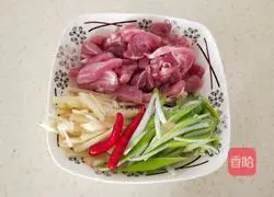 Illustration of how to make pickled cabbage and tofu pot 2