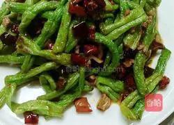 Illustration of how to make stir-fried beans 8