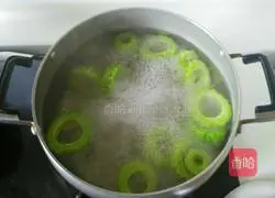 Illustration of how to make bitter melon and quail eggs 4