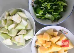 Illustration of how to make Di Sanxian 1