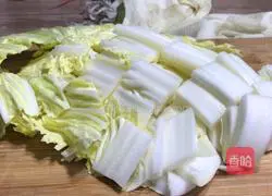 Illustration of how to make shrimp skin, wolfberry and cabbage 1