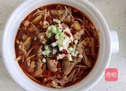 Illustration of how to make spicy boiled fat beef 4