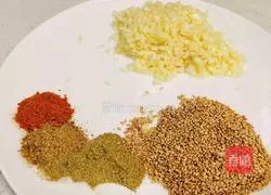 Illustration of how to make barbecue-flavored king oyster mushrooms 3