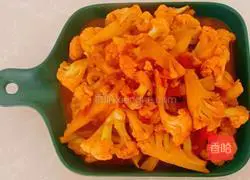 Illustration of how to cook cauliflower with tomatoes 6