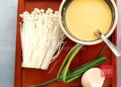 Illustration of how to make fried enoki mushrooms 3