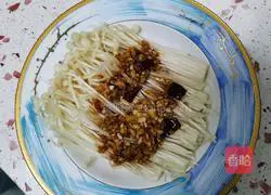 Illustration of how to make garlic mushrooms 4