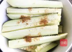 Illustration of how to make cold eggplant 3