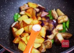 Illustration of how to make Di San Xian (less oil version) 13