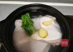 Illustration of how to make saliva chicken 3