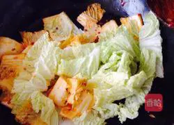 Illustration of how to make fish-flavored cabbage 8