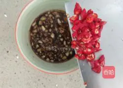 Illustration of how to make cold cucumber 14