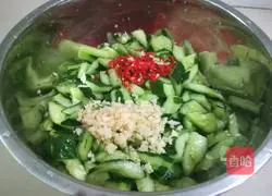 Illustration of how to make cucumbers 6