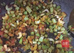 Illustration of how to make fried rice cake 5