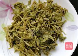 Illustration of how to make cold Chinese toon 5