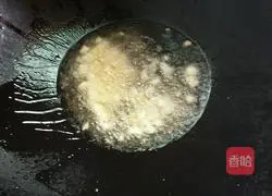 Illustration of how to make stir-fried wild rice 5