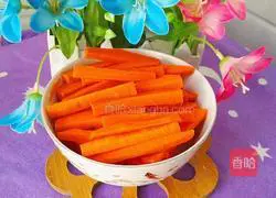 Fried potatoes with carrots Illustration of how to do it 3