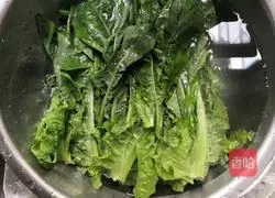 Illustration of how to make garlic lettuce leaves 1