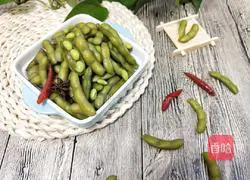 Illustration of how to make spiced edamame 6
