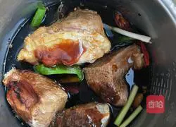 Illustration of how to make soy beef 5