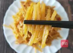 Illustration of how to make cold and spicy potato shreds 9