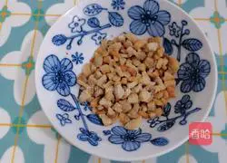 Illustration of how to make fried lettuce with garlic 2