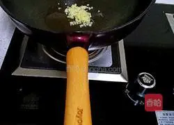 Illustration of how to cook garlic lettuce 6