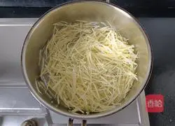 Hot and sour potato shreds recipe 8