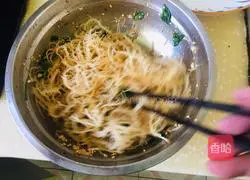 Illustration of how to make Gelili in soy sauce 6