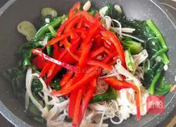 Illustration of how to stir-fry seasonal vegetables 9