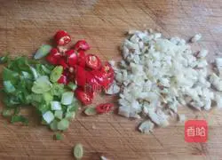 Cold salad Illustration of how to make shredded zucchini 6